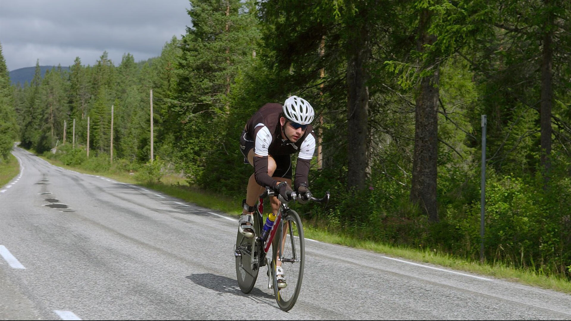 蝶泳长距离希腊耐力十足,蝶泳比赛最长距离是多少